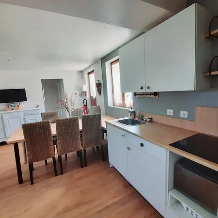 La Ferme De La Loge * Epaux-Bezu